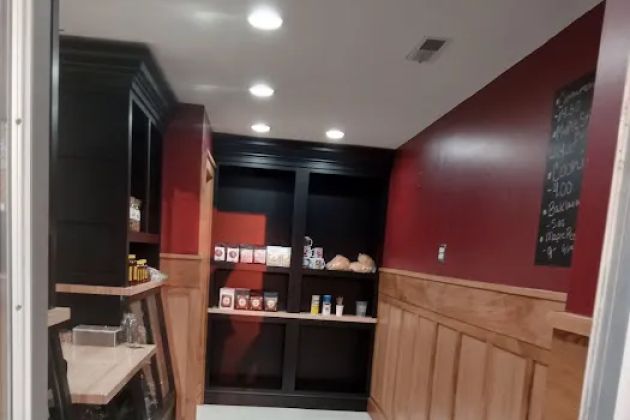 THE ROOTSTOWN BAKERY LLC.