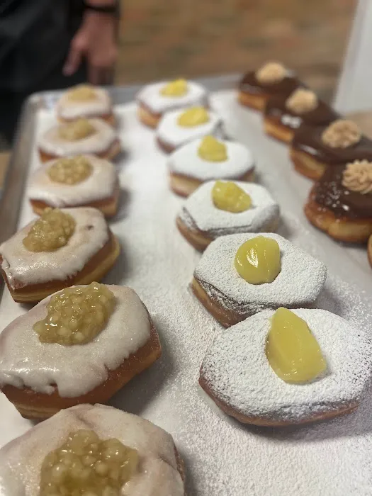 Nik's Donuts Picture 7