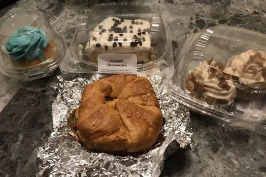 I Love You To The Moon and Back Bakery