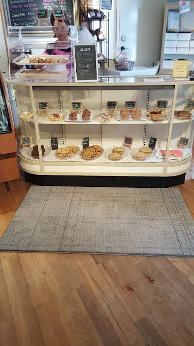 Sweeter Than Honeycomb Bakery Picture 1