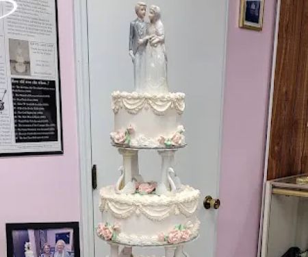 Reeves Cake Shop