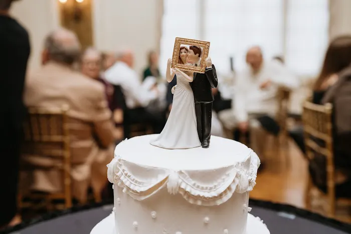 Stacked Akron Cakes Picture 6