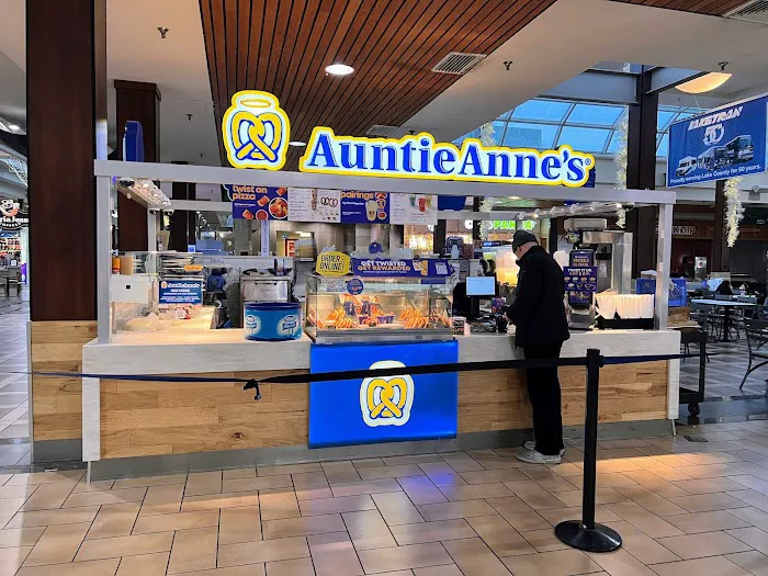 Auntie Anne's Picture 9