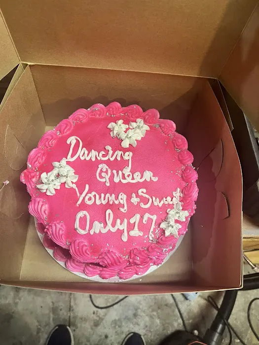 Golden Crust Bakery Picture 8