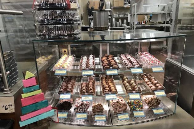 Giant Eagle Bakery