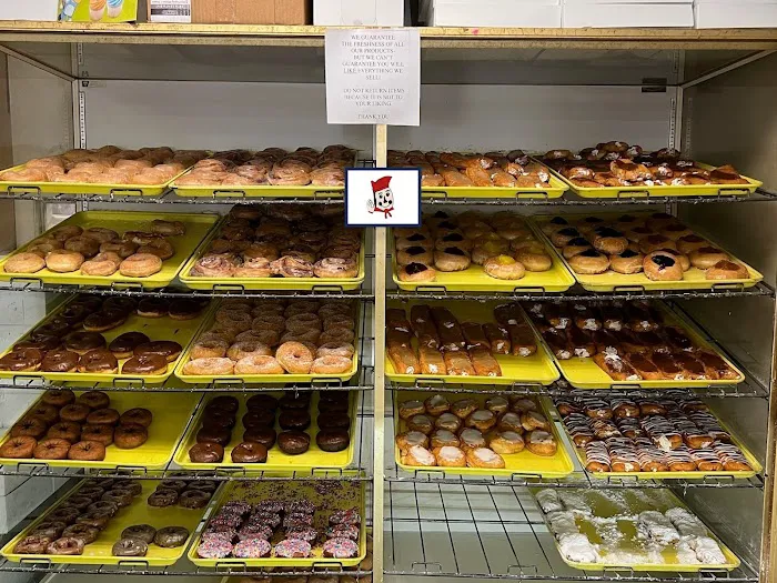 Leach's Bakery Picture 10