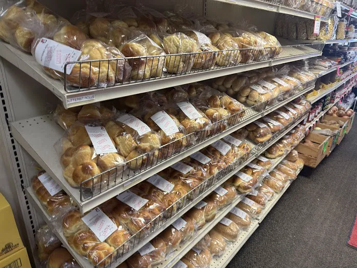 Leach's Bakery Picture 5