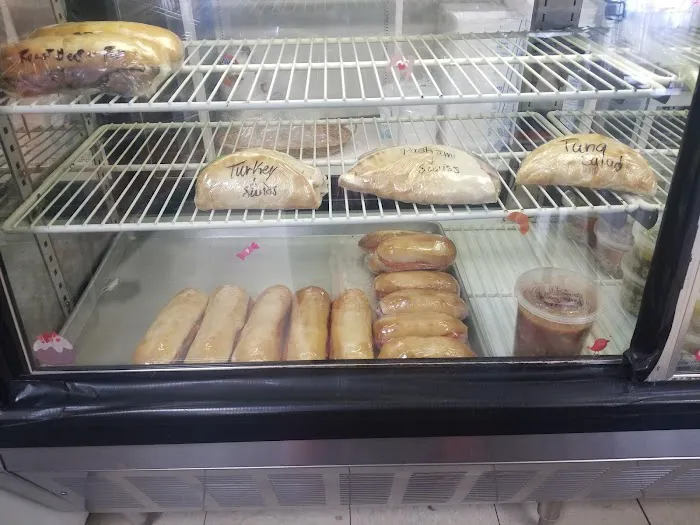 Ianiro's Bakery Picture 6
