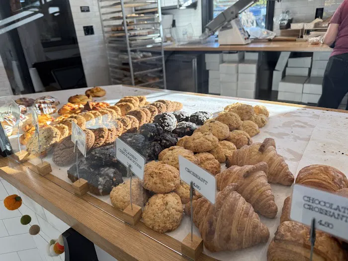 Victoria's Bakery Picture 7