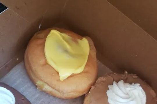 Maggie's Doughnuts