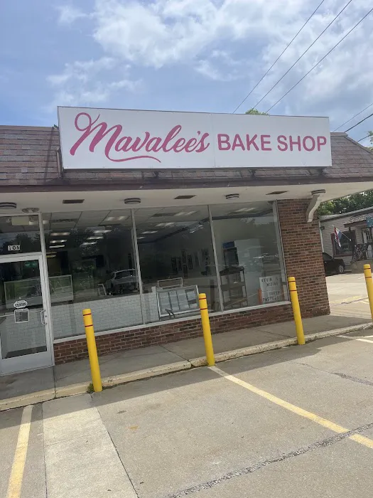 Mavalee's Bake Shop Picture 7