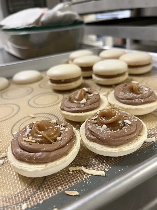 Mavalee's Bake Shop Picture 8