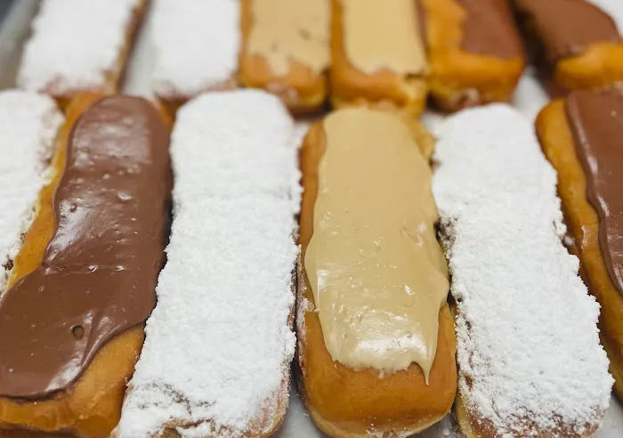 Maggies Doughnuts Chardon Picture 1