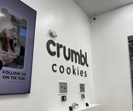 Crumbl - Mentor