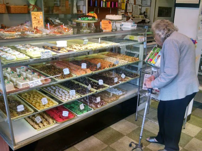 Ann's Pastry Shop Picture 10
