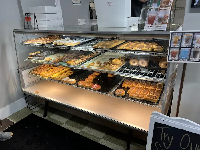 Ann's Pastry Shop Picture 2