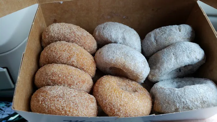 Lerch's Donuts Picture 3