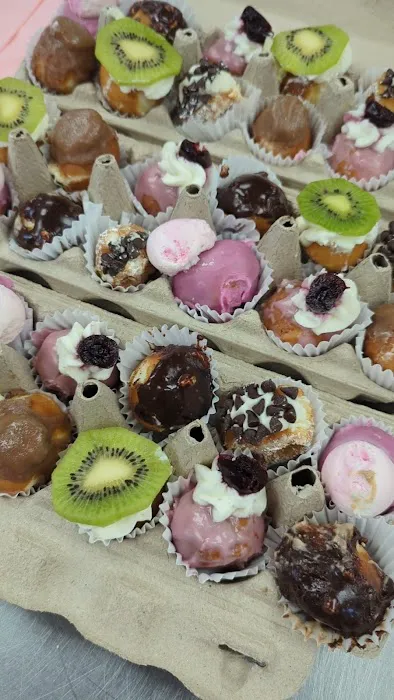 Rogue Sweets Picture 5