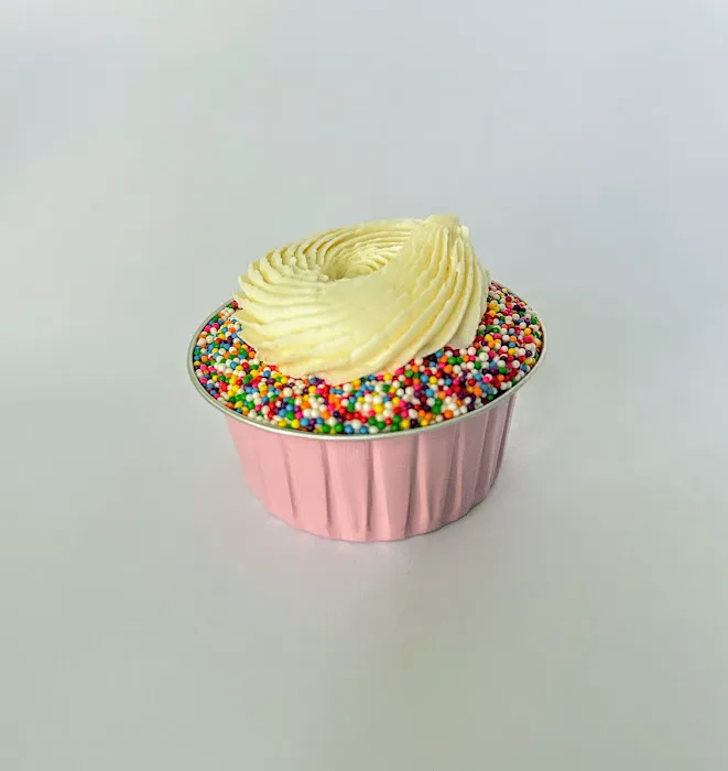 Corner Piece Confectionary Picture 1