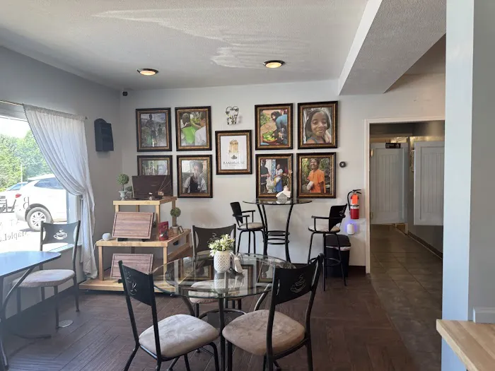 Bakehouse at Maple Lake Picture 6