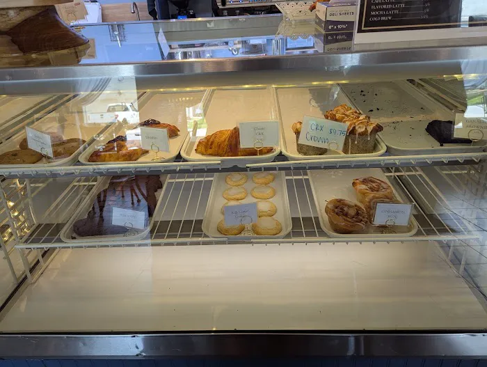 Bakehouse at Maple Lake Picture 9