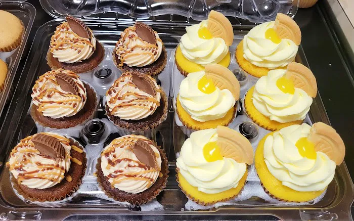 Ashlee's Cakes Picture 3
