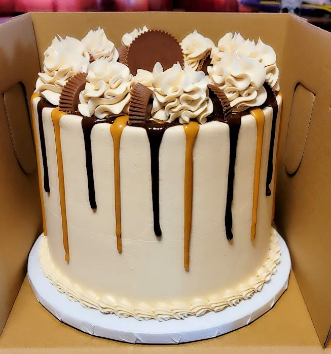 Ashlee's Cakes Picture 5