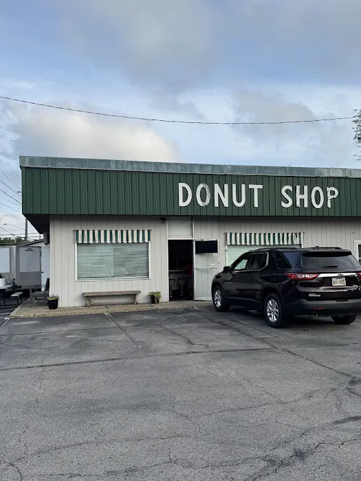 Donut Shop - Huron, OH Picture 10