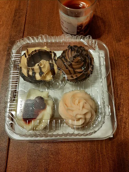 Hometown Bakery Picture 9