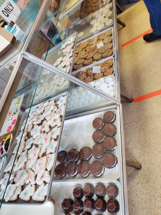 Liebermann's and Beyond Bakery Picture 10