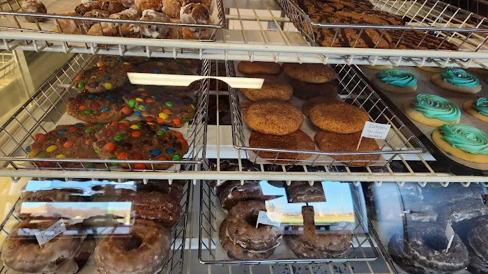8 Sisters Bakery & Cafe Picture 1