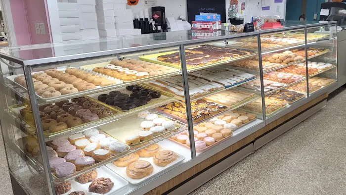House of Donuts Picture 4