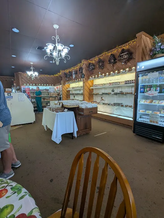 Esther's Home Bakery Picture 6