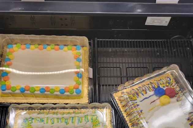 Giant Eagle Bakery
