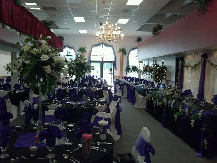 Colonade Room Picture 3