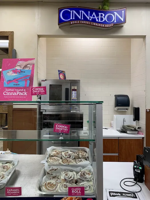Cinnabon Picture 5