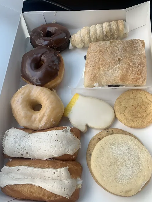 R and M Bakery Picture 2