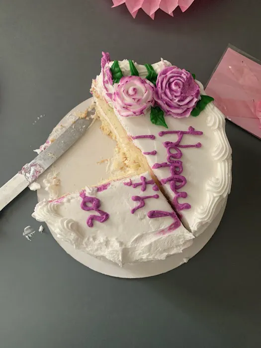 R and M Bakery Picture 8