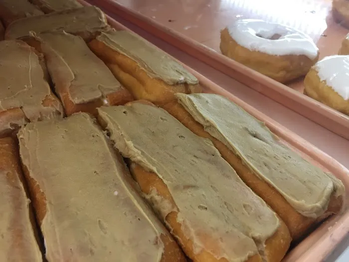R and M Bakery Picture 1