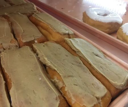 R and M Bakery