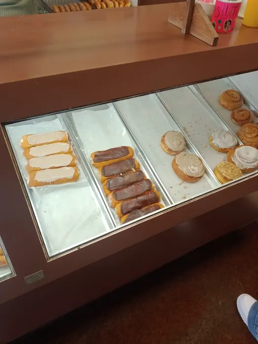 Yum-Ee Donuts Picture 8