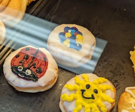 Aunt Mary Ann Donuts Cafe