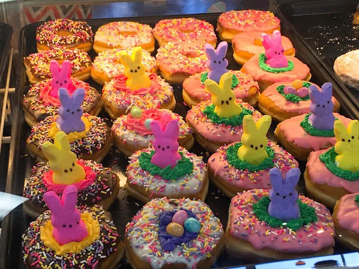 Aunt Mary Ann Donuts Cafe Picture 4