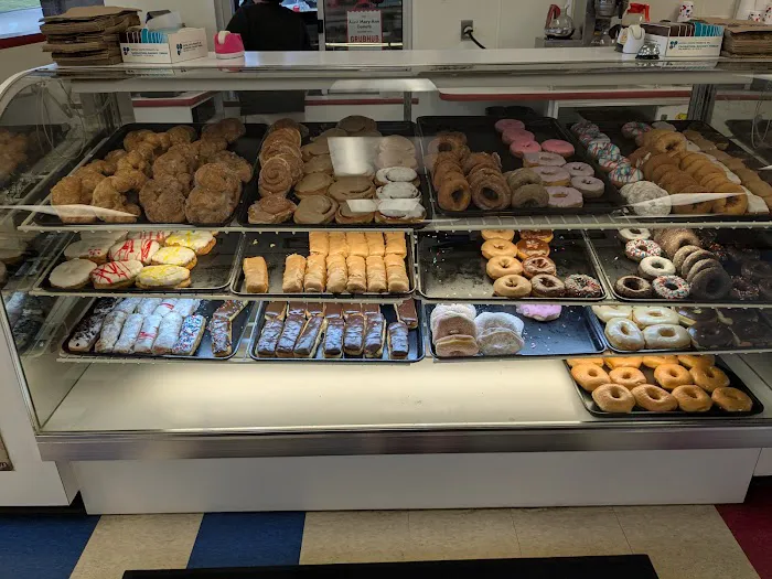 Aunt Mary Ann's Donut Shop Picture 10