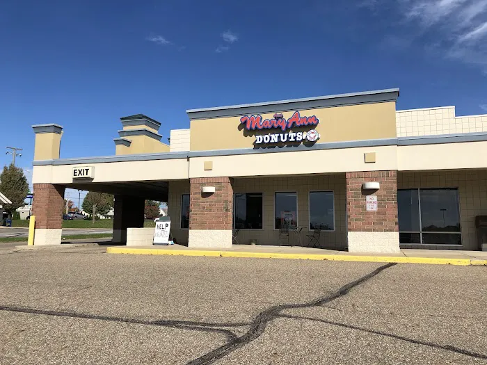 Aunt Mary Ann's Donut Shop Picture 5