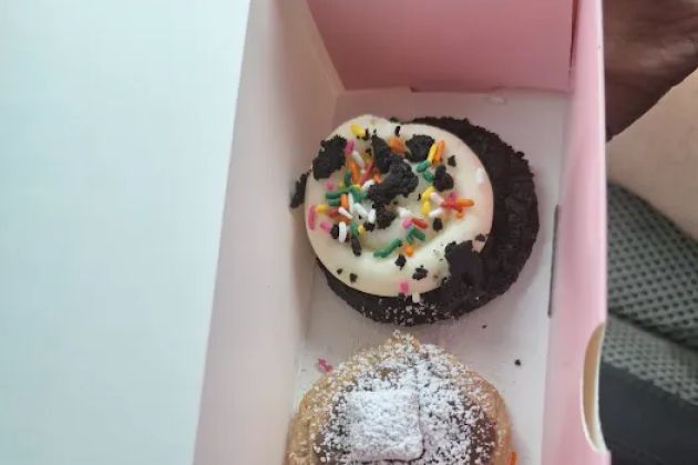 Crumbl - Delaware