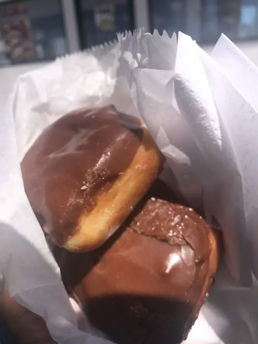 Mary Ann Donuts Shop Picture 10