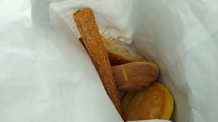El Aguila Bakery Picture 2