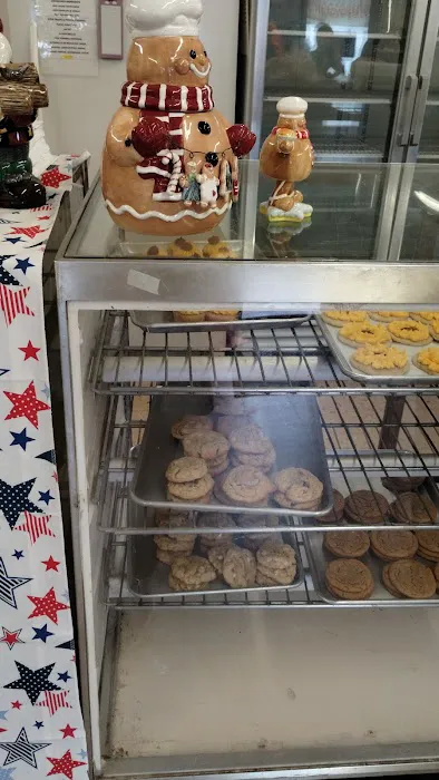 Ulman's Bakery Picture 5