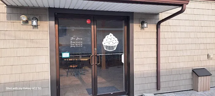 Jake's Bakery Picture 7